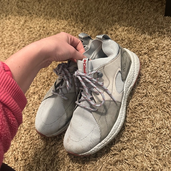 Columbia shoes - Picture 6 of 7